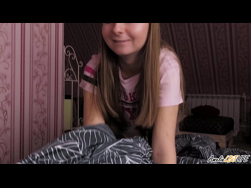 ❤️ Blondie BFF-ya xwe bi kûr dimije û di devê xwe de diqelişe ️❌ Vîdyoya anal li ku.extratorrents.top